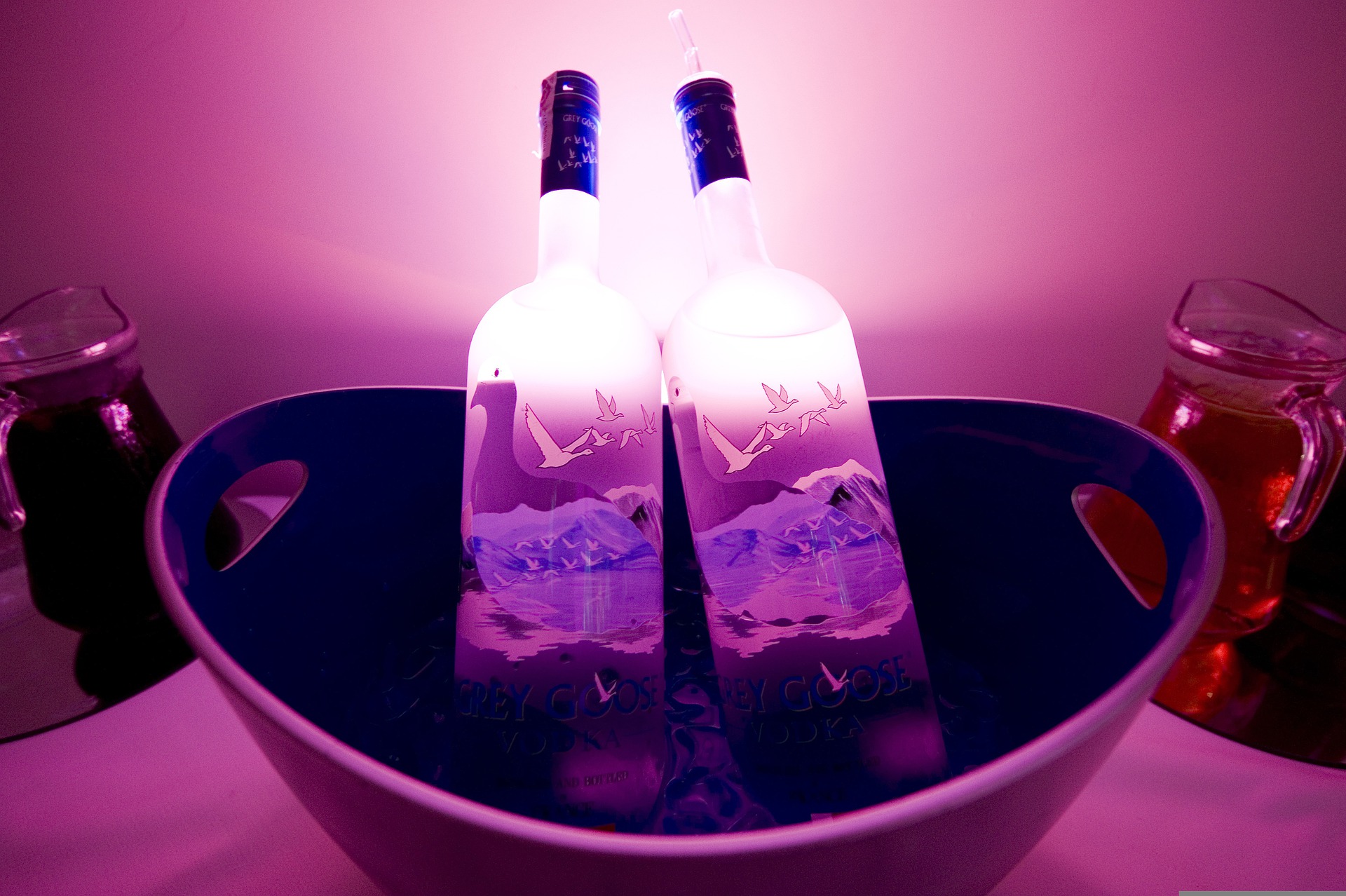 grey goose vodka ge81542576 1920