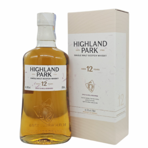 Highland Park 12 Ani Spicy Single Malt Whisky 0.7L